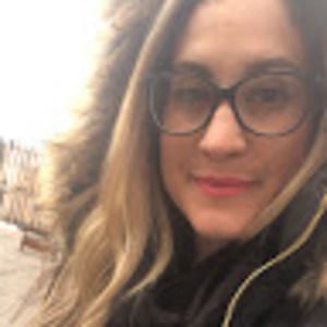 Meet your Posher, Daniela